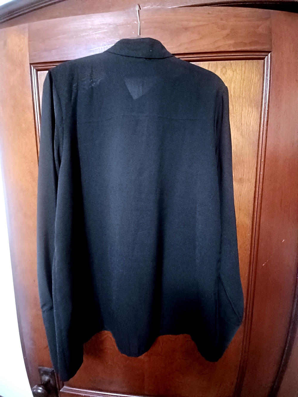 BLACK BUTTON DOWN BLOUSE w/GOLDTONE BUTTONS-(NEW) - Picture 2 of 4